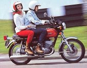 1977 Suzuki GT 250 photo